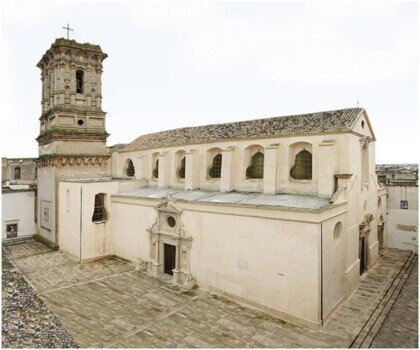 VILLA PETROSA