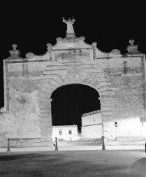 VILLA PETROSA
