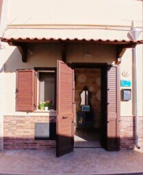 VILLA PETROSA